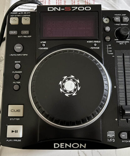 Denon DN-S700 CD/MP3 Player (defective)